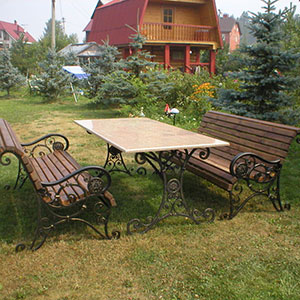 Кованые лавочки, скамейки